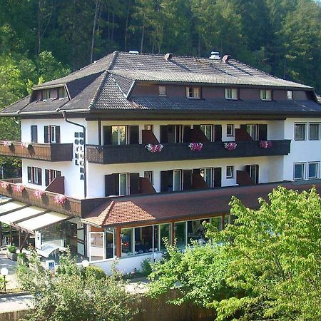 Hotel Bologna Brunico Exterior photo